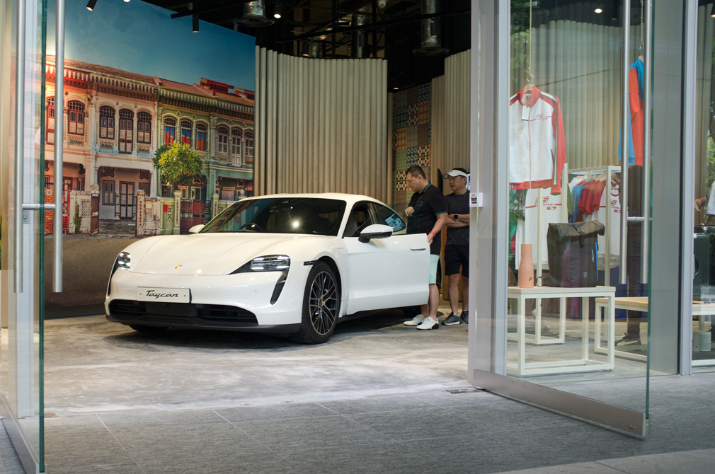 Porsche NOW pop-up opens at Guoco Tower - image - todaynews.asia